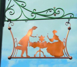girouette de toit, girouette de toit artisanale, girouette de jardin artisanale, girouette de jardin originale, fabrication girouette de toit, girouetterie coudray macouard, fabrication girouette de toit, fabricant de girouette artisanale, fabricant de girouette, fabricant de girouette maine et loire,